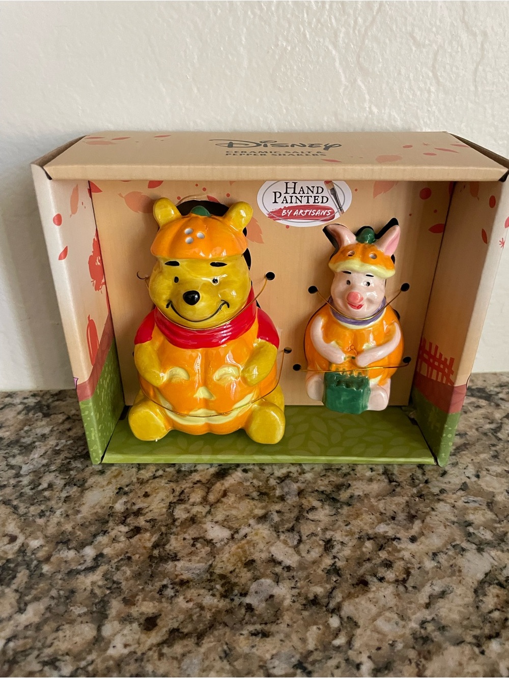 Disney Yellow & Orange Winnie the Pooh and Piglet Pumpkin salt & pepper set